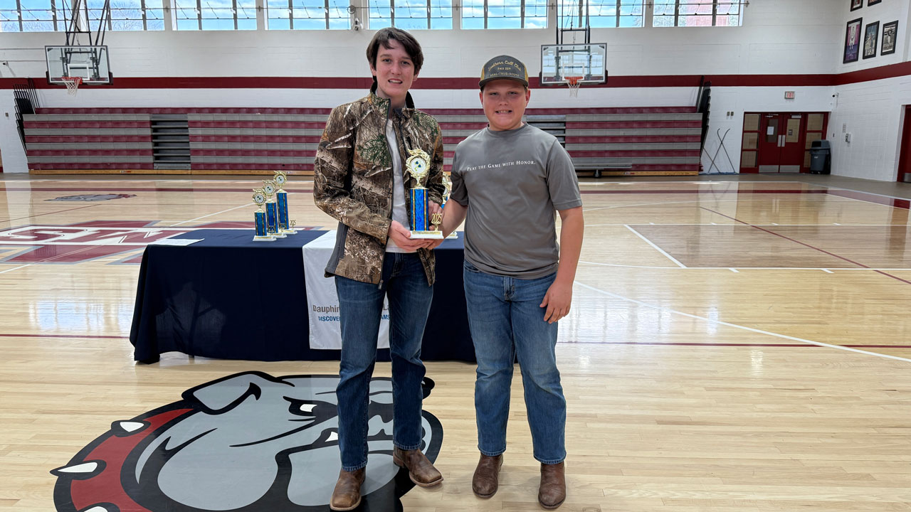 middle school third place winner in seapearch competition